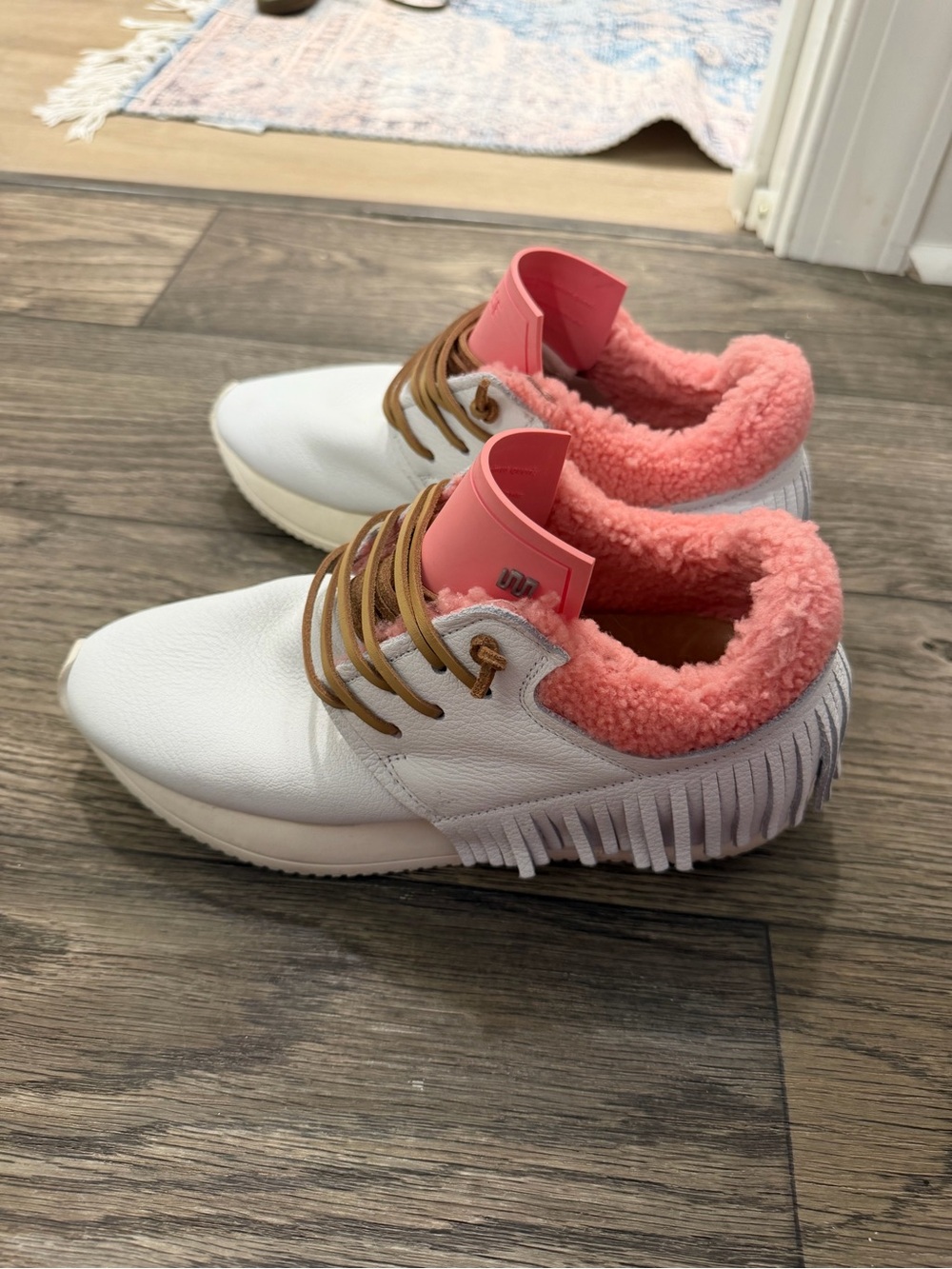 EsseutEsse Fringe Sneakers with Pink Shearling